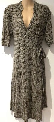 MAMAS & PAPAS TAUPE RETRO PRINT MATERNITY/NURSING DRESS SIZE 16