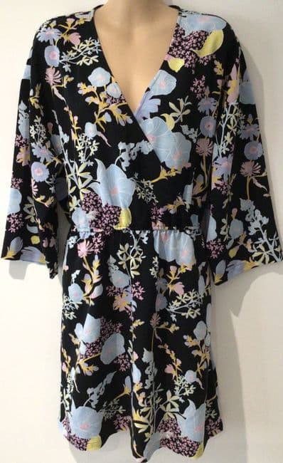 MONKI BLACK FLORAL WRAP DRESS SIZE M 12/14