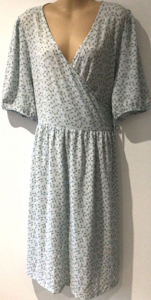 MONKI PALE BLUE FLORAL WRAP DRESS SIZE L 14/16