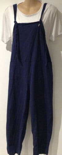 NAVY COTTON TIE JUMPSUIT/DUNGAREES SIZE 14/16