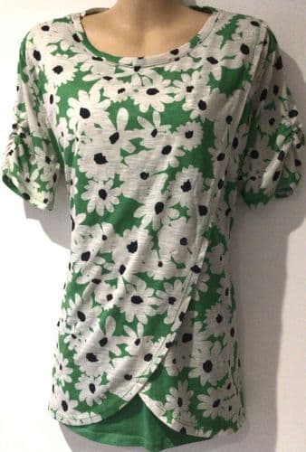 NEW LOOK GREEN FLOWER NURSING WRAP FRONT T-SHIRT TOP SIZE 12