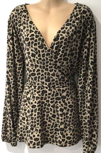 OASIS BEIGE LEOPARD WRAP TOP SIZE XL 16