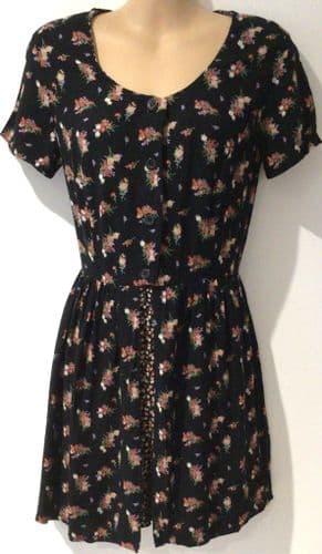 PINS & NEEDLES BLACK FLORAL PLAYSUIT SIZE S 8-10