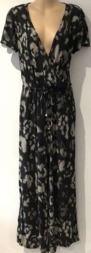 RELIGION CHARCOAL CAMO PRINT WRAP JUMPSUIT SIZE 8/10