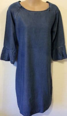 SERAPHINE CHAMBRAY DENIM ZIP NURSING TUNIC SIZE 10/12