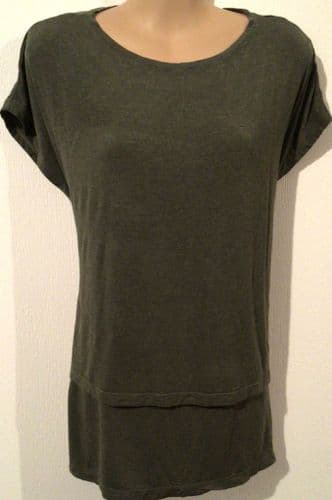 SERAPHINE KHAKI SHORT SLEEVE LAYERED NURSING TOP SIZE M 12-16