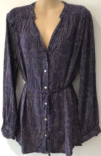 SERAPHINE NAVY HEART PRINT MATERNITY & NURSING SHIRT SIZE 10