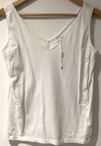 TAJINEBANANE WHITE POPPER NURSING VEST TOP SIZE M 12