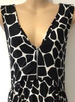 TILBEA BLACK/IVORY ZIP MATERNITY/NURSING DRESS SIZE M 10/12