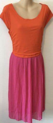 TILBEA JOY ORANGE/PINK PLEAT MATERNITY/NURSING DRESS NEW SIZE L 14