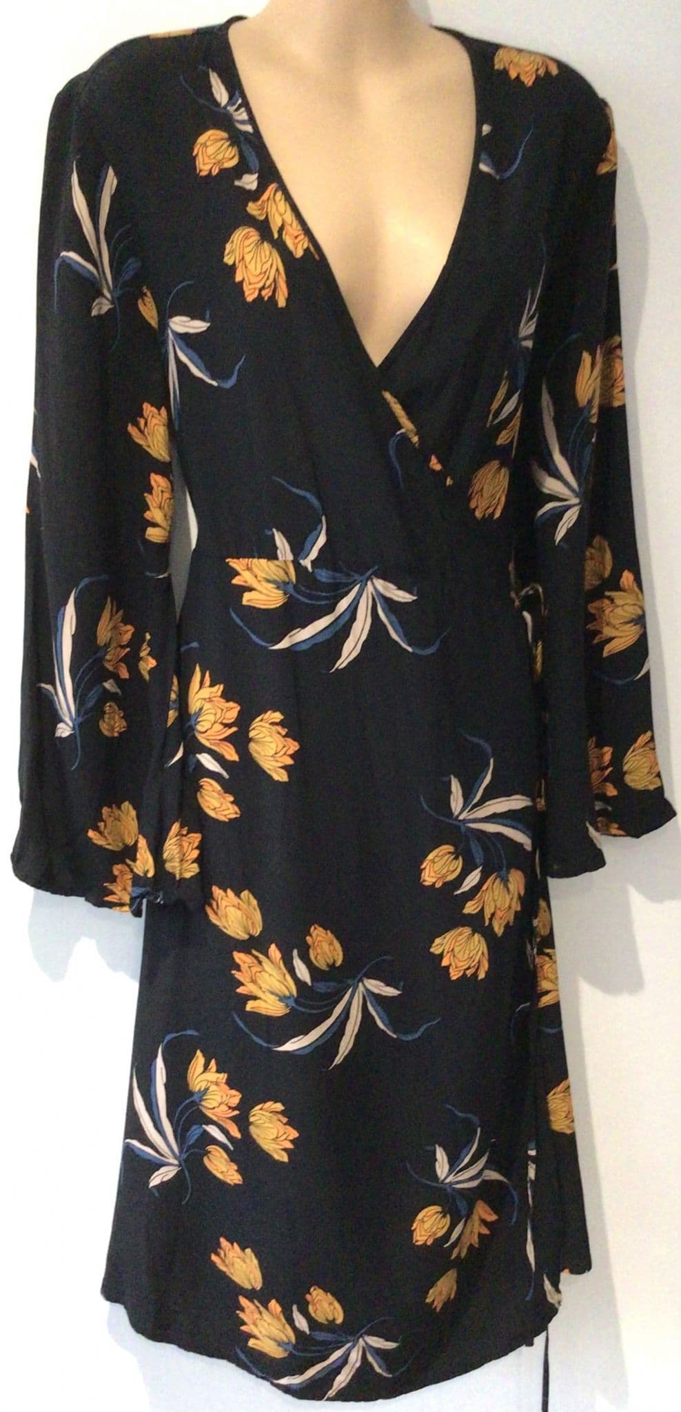 TOPSHOP MATERNITY BLACK/ORANGE FLORAL WRAP DRESS SIZE UK 12