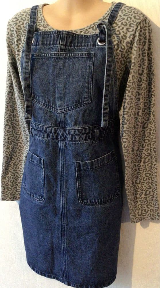 Pinafore sales dress tu