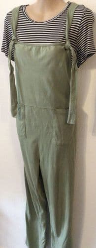 TURTLE DOVE ORGANIC COTTON KHAKI JUMPSUIT DUNGAREES SIZE 2 12-18