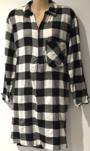 ZARA BLACK/WHITE CHECKED ZIP FRONT TUNIC SIZE M 12/14