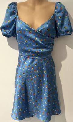 ZARA BLUE STRAWBERRY PRINT SILKY WRAP DRESS SIZE M 10