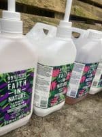 Faith in Nature Lavender and Geranium Shampoo