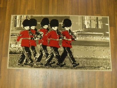 Modern Approx 4x2 60cm x 110cm Novelty London Guards New Rugs Woven Backed Nice