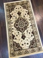 Modern/traditional Aprox 4x2 60cm x110cm New Rugs Woven Hand Carved ivory/red.