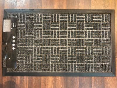 NON SLIP DOORMATS 45CMX75CM RUBBER BACKING GOOD QUALITY MORE COLOURS GREY.