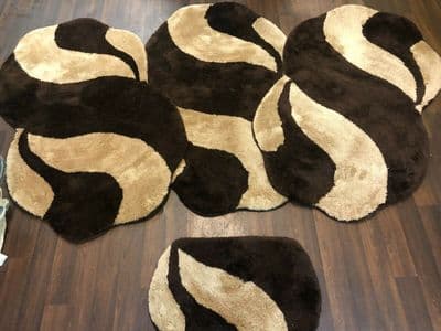 ROMANY GYPSY WASHABLES GERMAN MATS BROWN/BEIGE THICK SETS OF 4 MATS/RUGS X