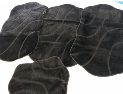 ROMANY GYPSY WASHABLES MATS NICE NON SLIP SETS OF 4 MATS/RUGS BLACK MEDIUM SIZE