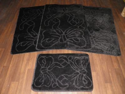 ROMANY WASHABLE TRAVELERS MATS SETS NON SLIP BOWS DESIGN SUPER THICK BLACK