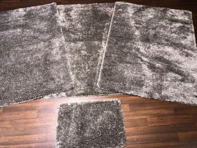 ROMANY WASHABLES 120x160CM XXLARGE SIZE SPARKLY SETS OF 4  MATS GEL BACK SILVER