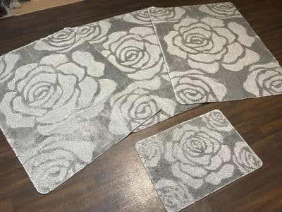 ROMANY  WASHABLES ROSE DESIGN SET OF 4 MATS XLARGE SIZE 100X140CM GREY/SILVE