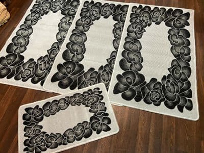 X ROMANY GYPSY WASHABLES SETS OF 4 MATS GREY NICE NON SLIP GYPSY MATS GOOD RUGS