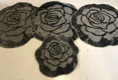 X ROMANY WASHABLES MATS SUPER THICK ROSES GREY SET OF 4 3 X100X100CM + DOORMAT