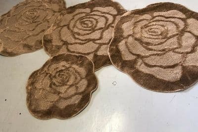 XROMANY WASHABLE MATS SUPER THICK ROSES DARK BEIGE SET OF 4 3 X100X100CM+DOORMAT