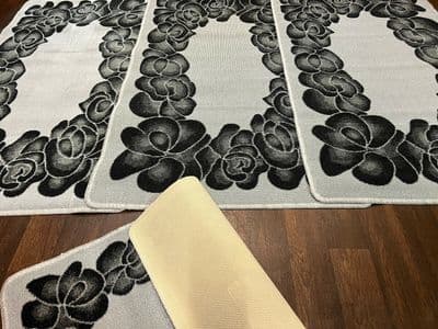 XX ROMANY GYPSY WASHABLES SETS OF 4 MATS GREY NICE NON SLIP GYPSY MATS GOOD RUGS