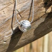 Swirls Bead Sterling Silver Necklace