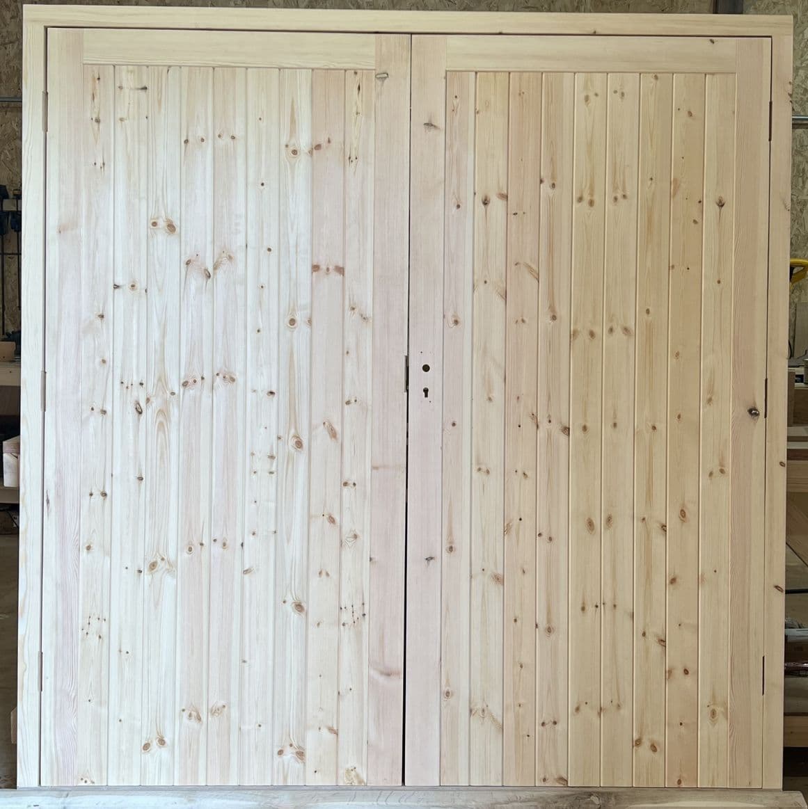 SIDE HUNG FULL BOARD GARAGE DOORS REDWOOD JOINERY FRAME OAK CILL MADE TO MEASURE HEAVY DUTY