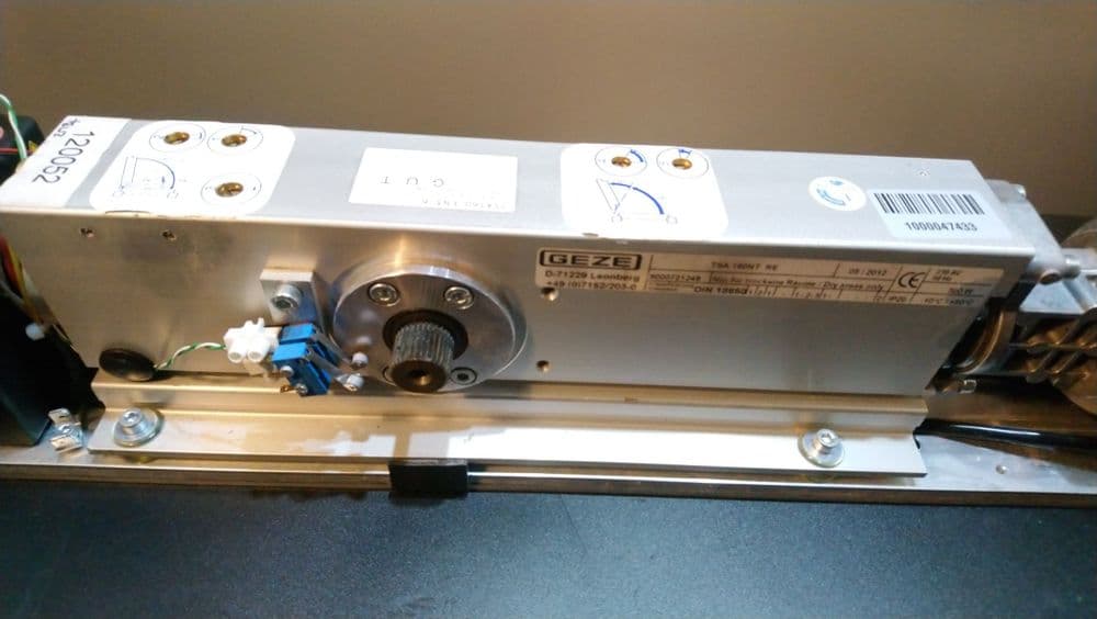 DCU-5. Motor / Gearbox