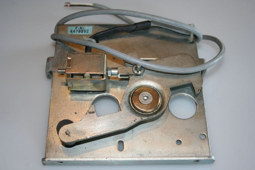 Dorma ES90/100 electric lock