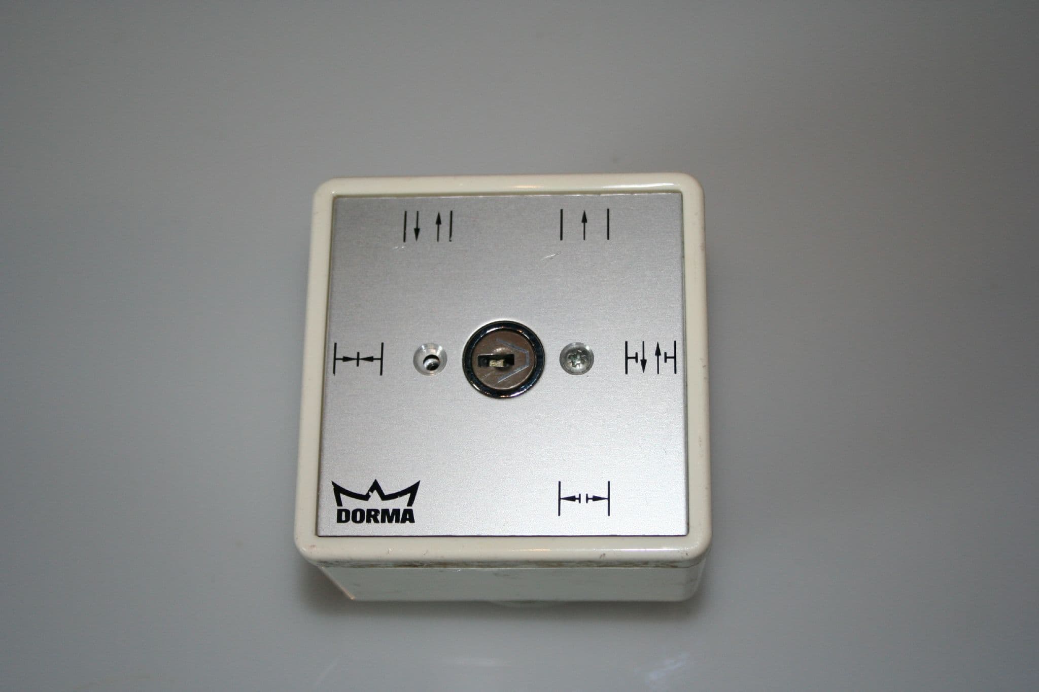 Dorma Control Key Dorma Auto Door Key Switch at Ali Farrow blog