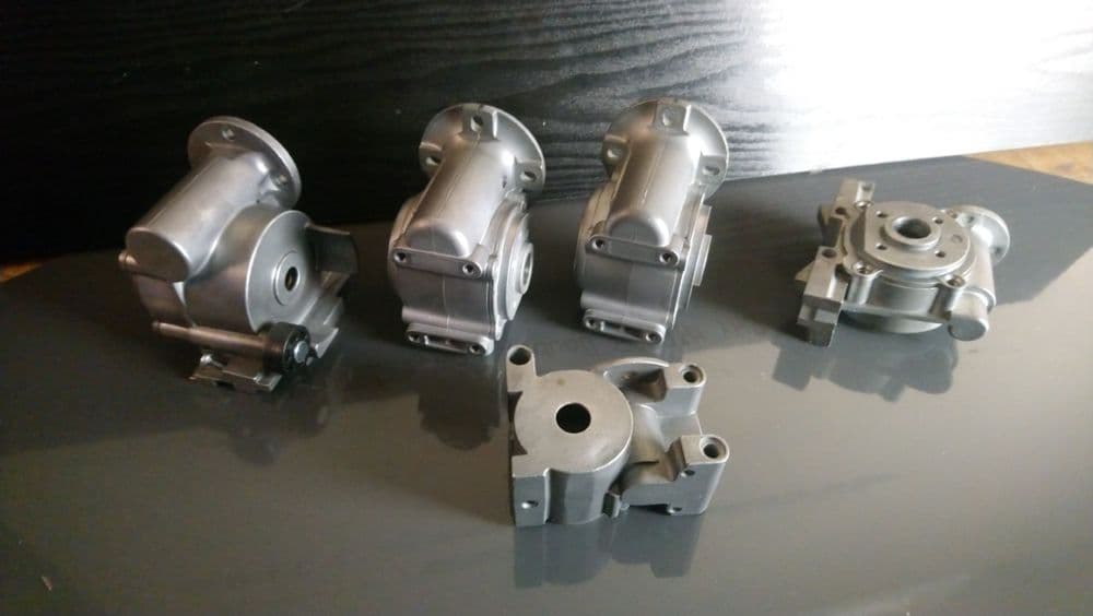 Dunker Motor Gearbox Chassis