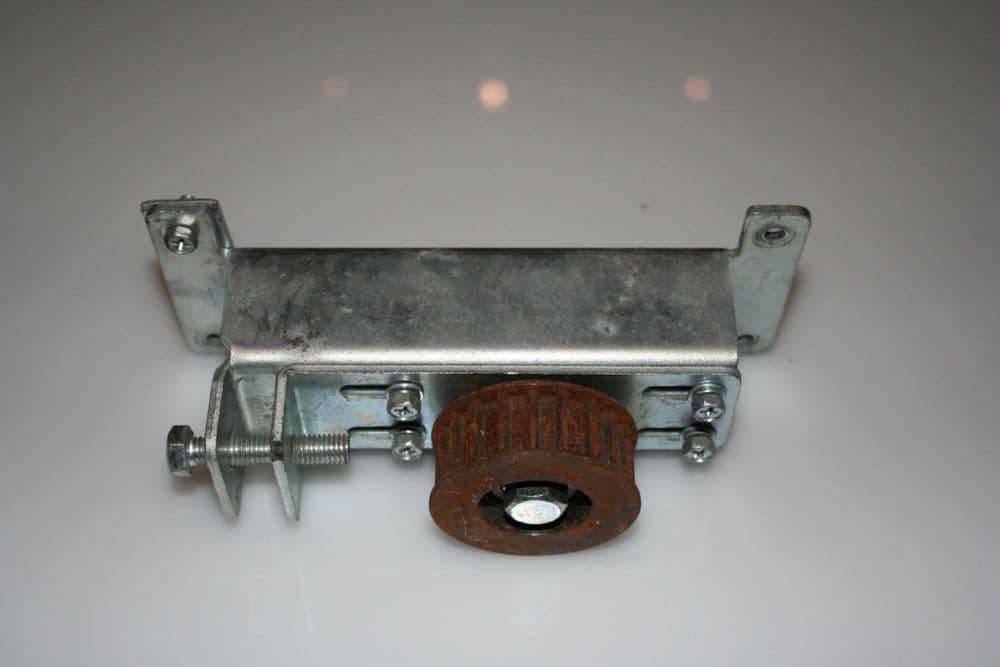 Idler Wheel L
