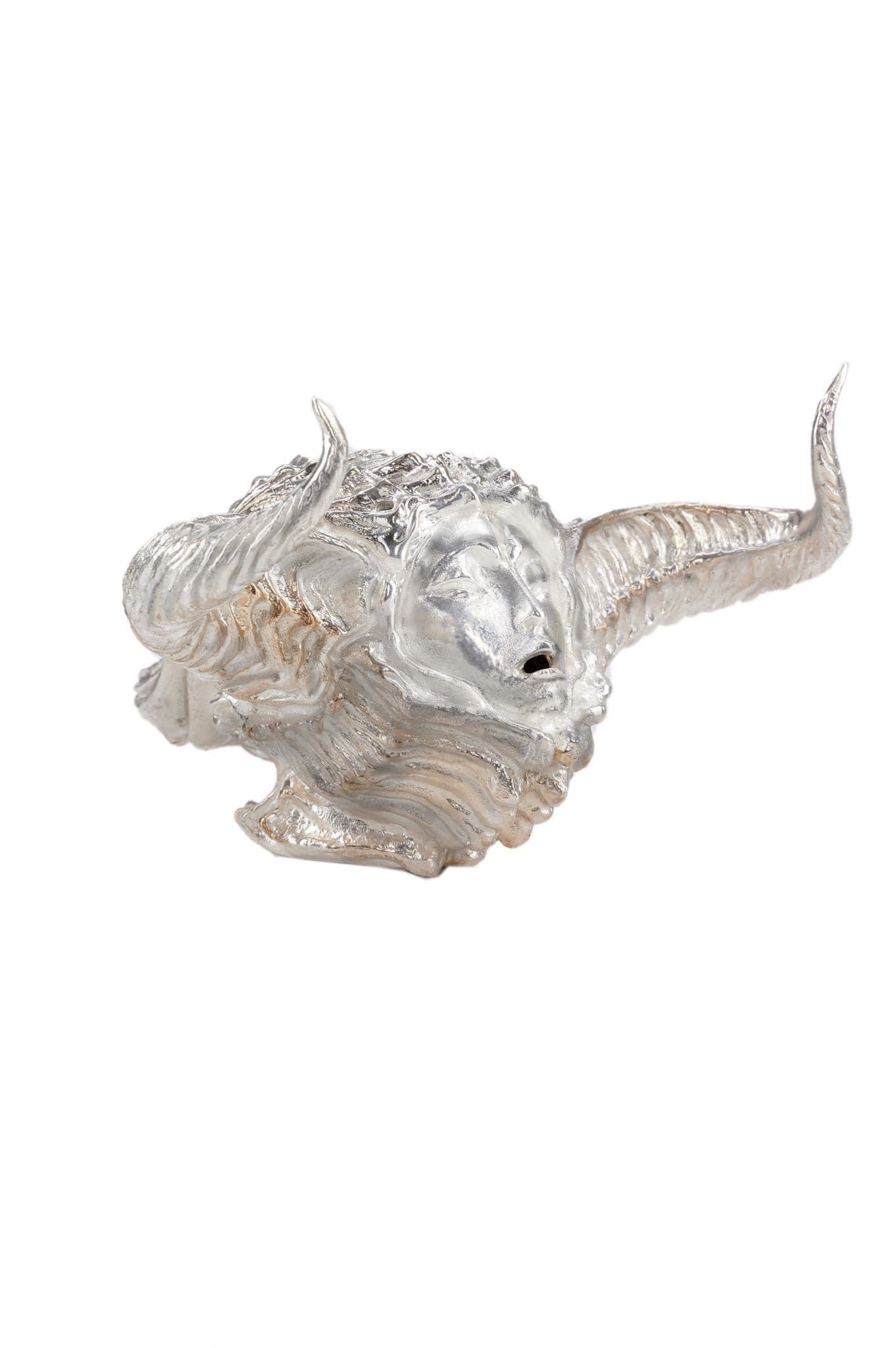 Men yalangoch etuk ayollarni silkitmoqchiman