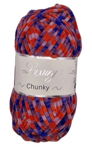 Luxury Chenille Chunky - 012 Jasmine  (plus pattern)