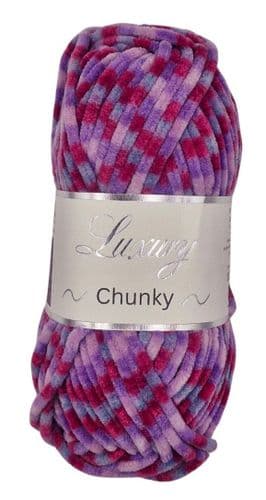 Luxury Chenille Chunky - 017 Aster  (plus pattern)