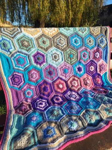 WC3011 Hexagon Temperature Blanket Knitting Pattern