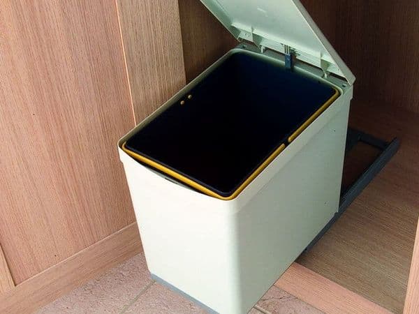 Pull-out waste bin, 16 ltr, plastic, light grey - Pull Out Bins