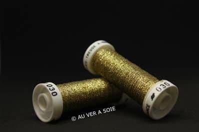 030 Au Ver A Soie No. 4