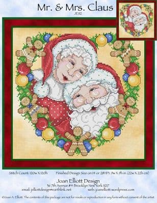 Mr and Mrs Claus  JE112