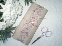 Simply Scissors  Roll