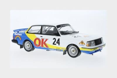 18RMC105A.22 IXO 1:18 Volvo 240 Turbo #24 Nurburgring Andersson