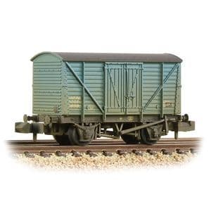 373-727B N Gauge Graham Farish BR 10 Ton Insulated Van Ice Blue Weathered