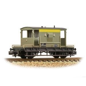 377-529A Graham Farish N Gauge BR 20 ton Brake Van BR Engineers Grey & Yellow Weathered